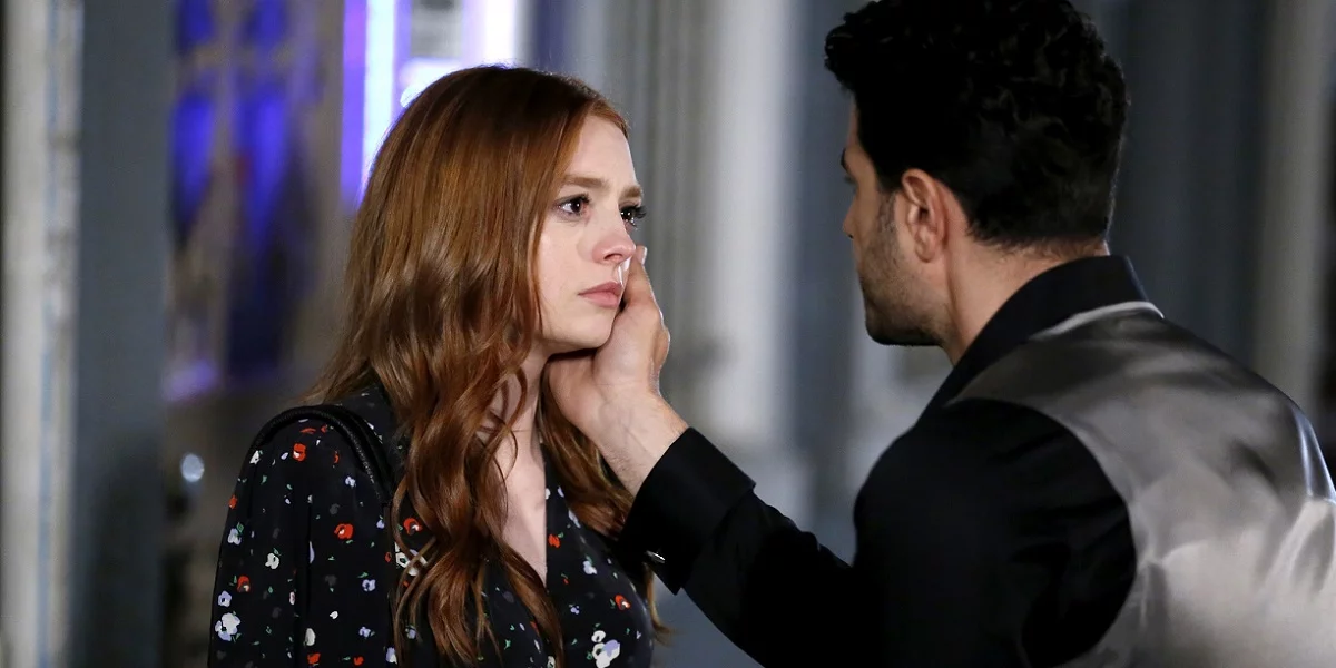  “Leke” 5. Bölüm: Cem ile Yasemin Arda’nın Partisinde Buluşuyor