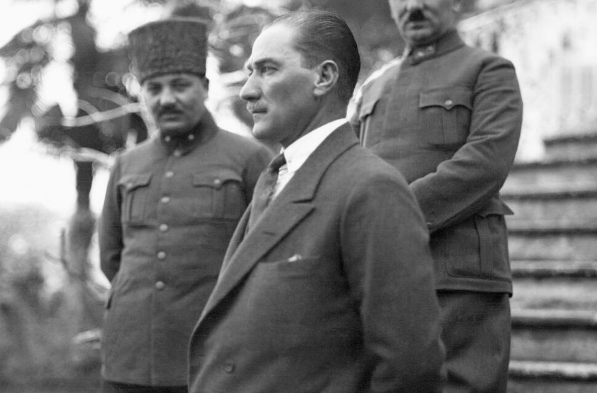 Mustafa Kemal Atatürk'lü diziler ve filmler