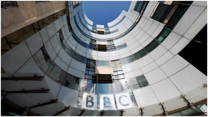  BBC Lisans Ücreti İki Yıl Dondurulacak