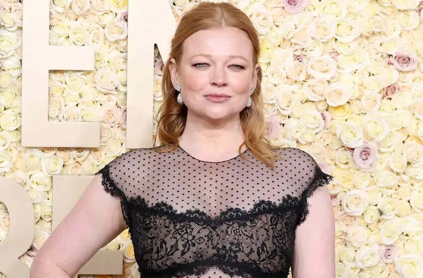  Succession Yıldızı Sarah Snook, Pasta Yediği İçin Azarlanmış