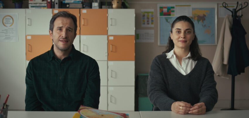 Kuvvetli Bir Alkış