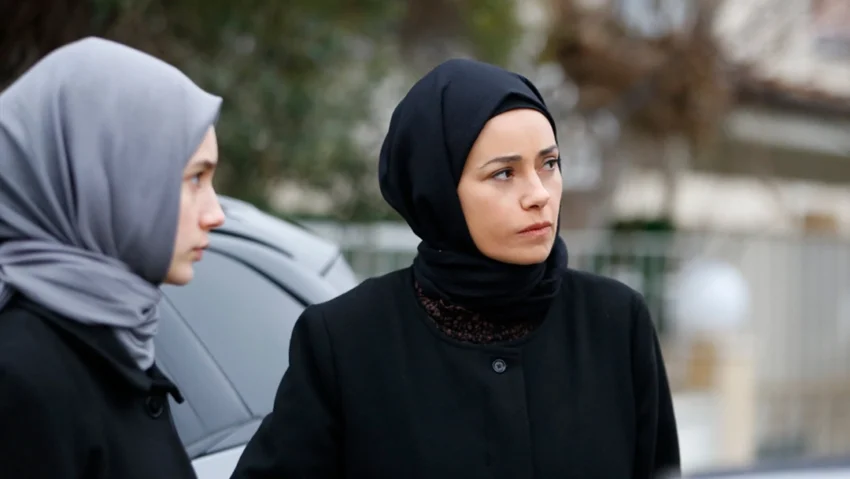 Kızıl Goncalar izle