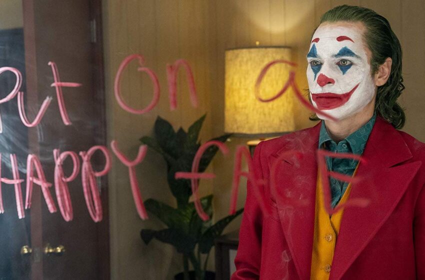  Joaquin Phoenix ve Lady Gaga’nın Başrollerini Paylaştığı ‘Joker: İkili Delilik’ Filminden İlk Afiş Yayınlandı!