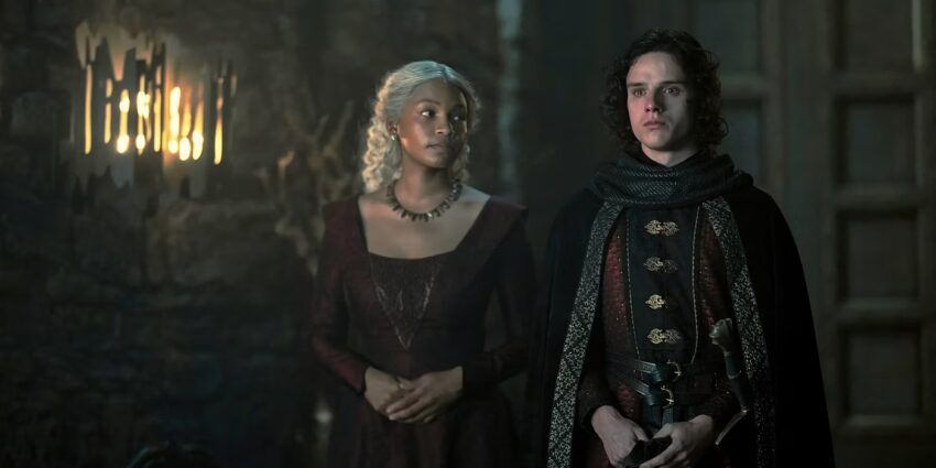 Harry Collett ve Bethany Antonia