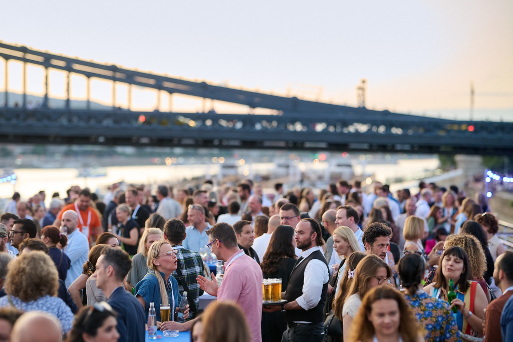 natpe budapest 2025-crowd