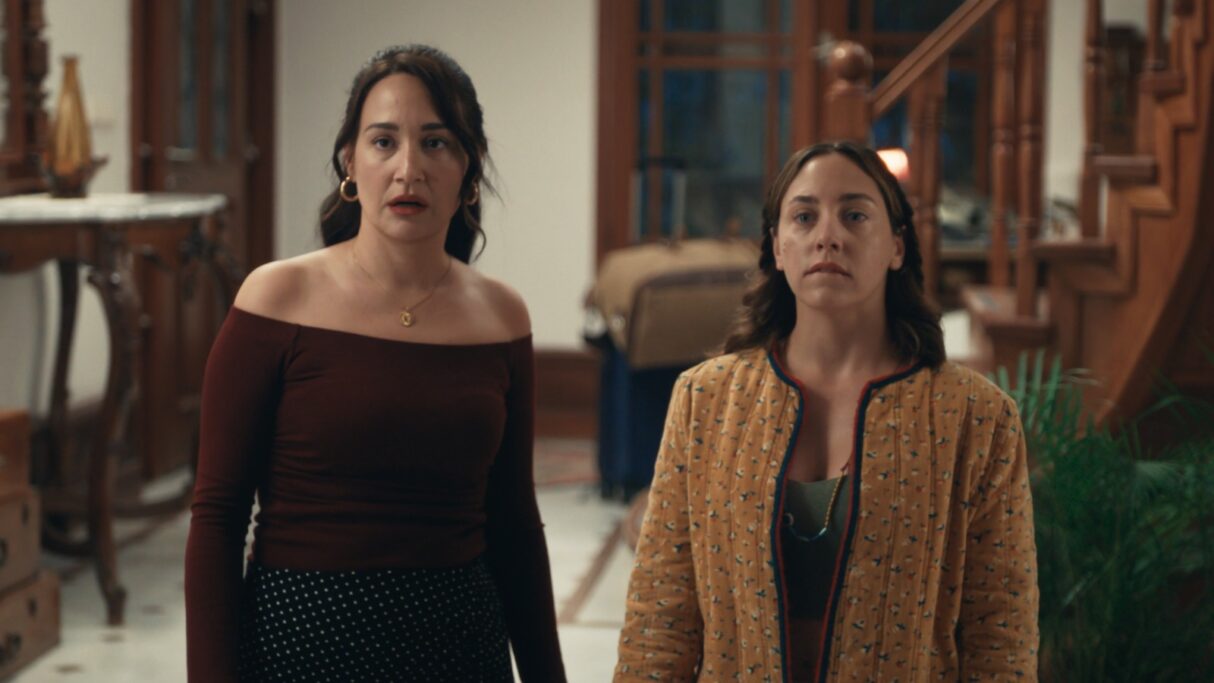 Platonik: Mavi Dolunay Otel