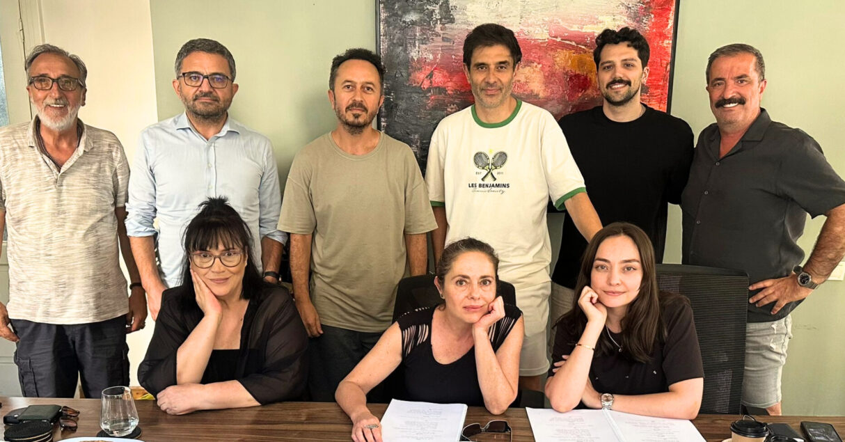 ölü arının iğnesi 