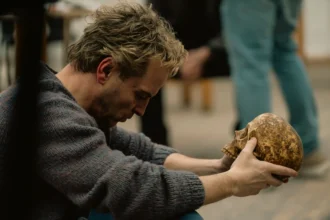 Andrew Scott’lı 'Elsinore’dan İlk Fragman Yayınlandı
