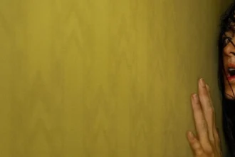 'Backrooms 2' Geliyor: Kane Parsons Yine Yönetmen Koltuğunda Oturacak