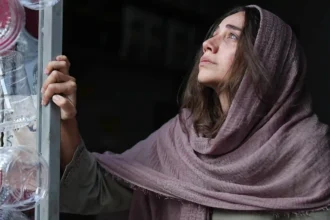 Sevdan Bir Ateş'in yeni tanıtımından bir sahne